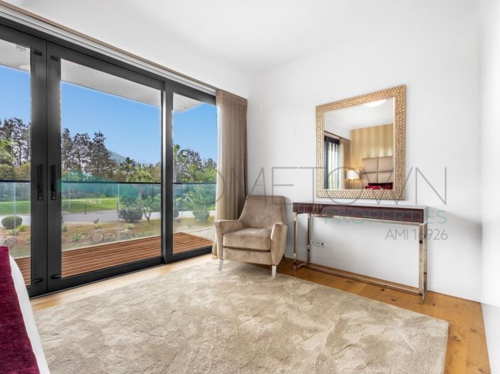 Image No.15-3 Bed Apartment for sale