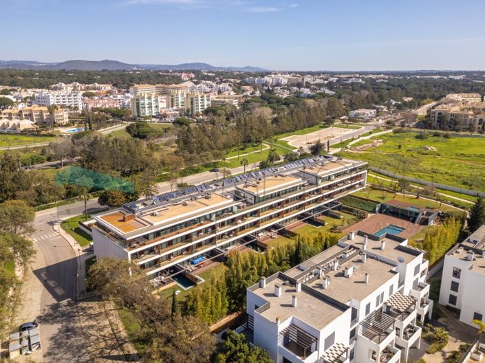 Image No.28-3 Bed Apartment for sale