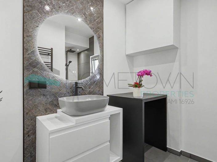 Image No.17-3 Bed Apartment for sale