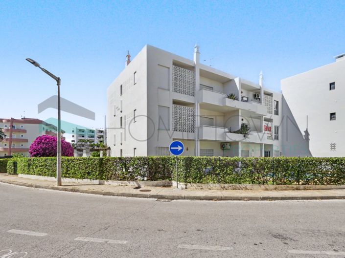 Image No.27-3 Bed Apartment for sale