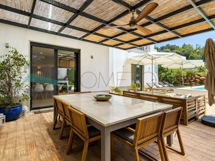 Image No.18-4 Bed House for sale