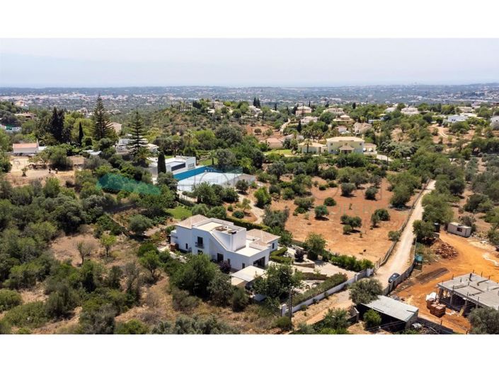 Image No.39-4 Bed House for sale