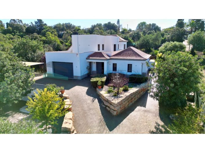 Image No.45-4 Bed House for sale