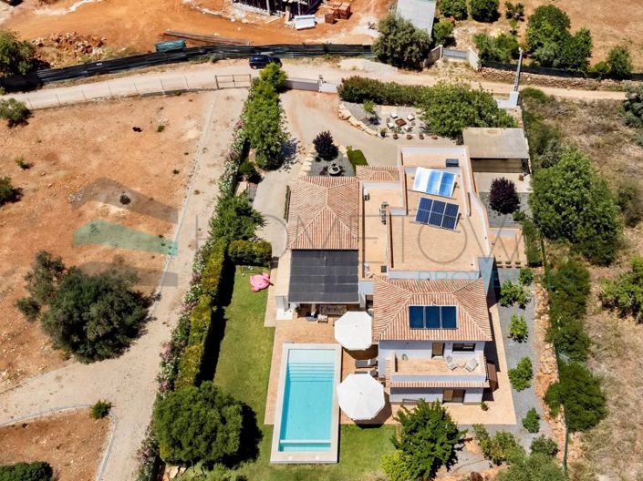 Image No.47-4 Bed House for sale