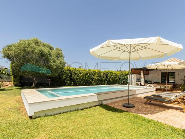 Image No.6-4 Bed House for sale