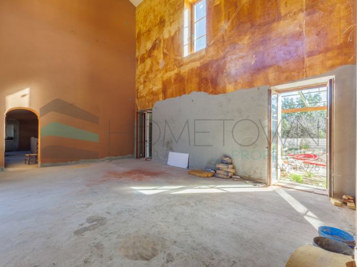 Image No.5-2 Bed House for sale