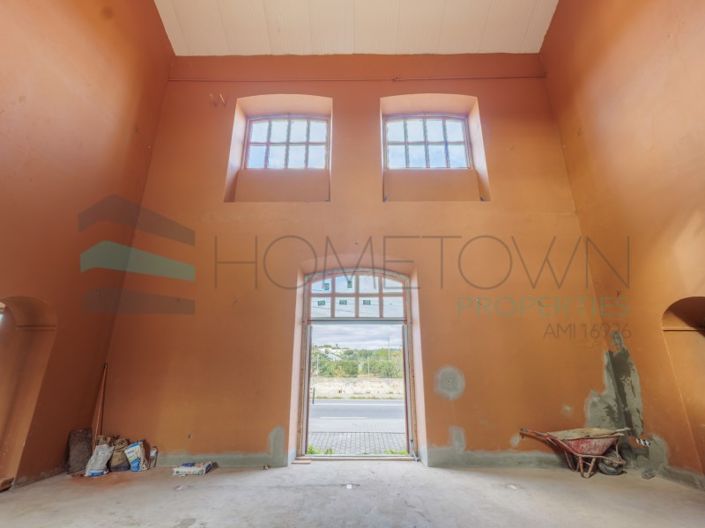 Image No.8-2 Bed House for sale