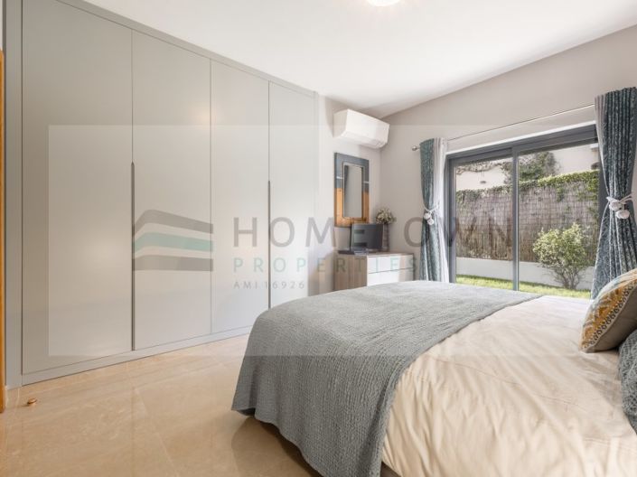 Image No.19-3 Bed House for sale