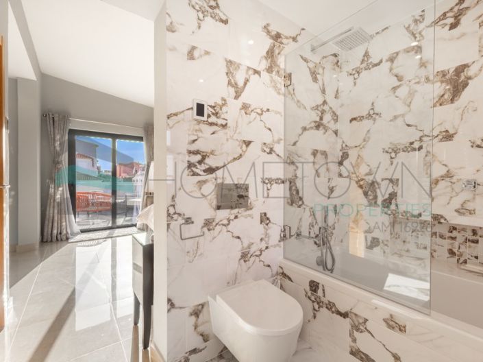 Image No.24-3 Bed House for sale