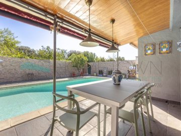 id64f5c001-0000-0500-0000-000018a0ef54