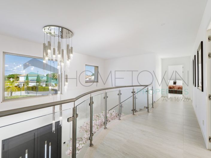 Image No.26-5 Bed House for sale