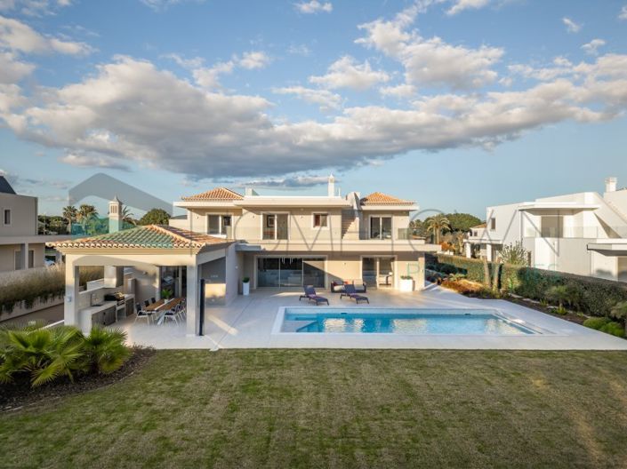 Image No.36-5 Bed House for sale