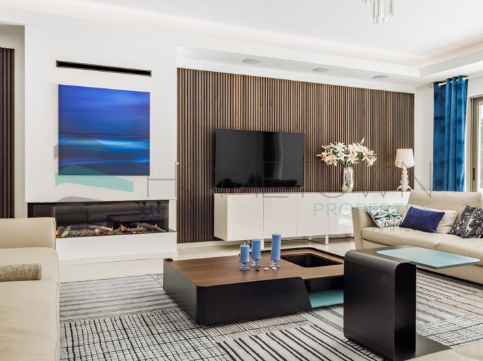 Image No.5-5 Bed House for sale