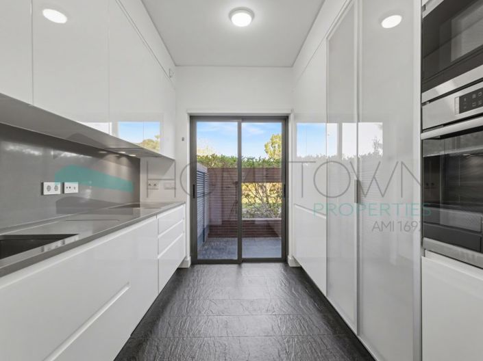 Image No.11-1 Bed Apartment for sale