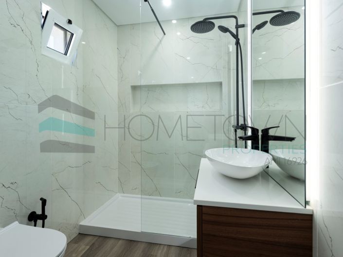 Image No.17-3 Bed House for sale