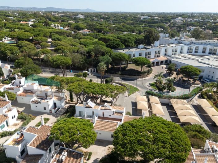 Image No.28-3 Bed House for sale