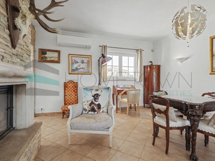 Image No.12-5 Bed House for sale