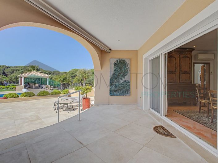 Image No.18-5 Bed House for sale