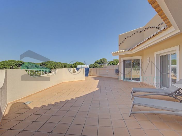 Image No.34-5 Bed House for sale