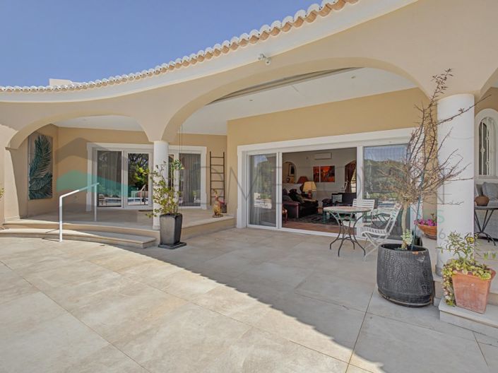 Image No.44-5 Bed House for sale