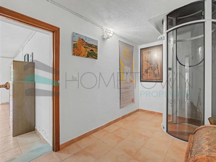 Image No.55-5 Bed House for sale