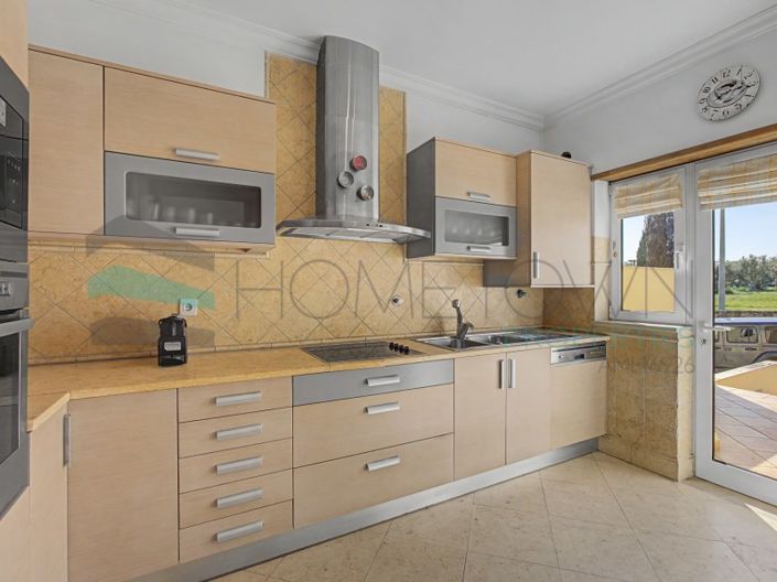 Image No.12-2 Bed House for sale