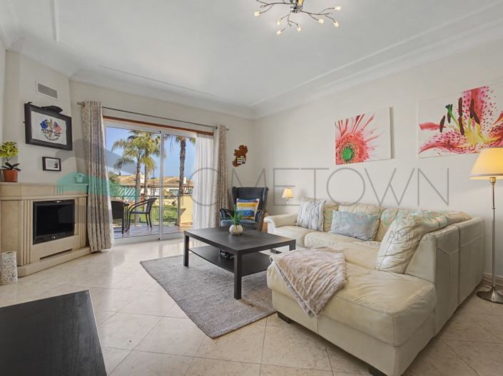 Image No.3-2 Bed House for sale