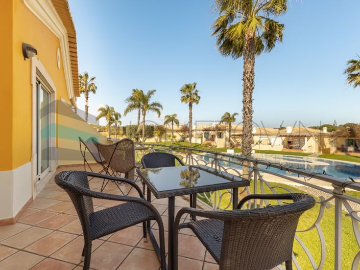 Image No.9-2 Bed House for sale