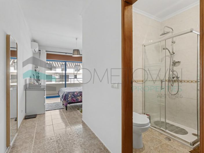 Image No.18-2 Bed Apartment for sale