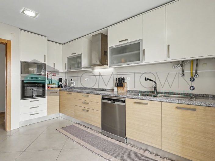 Image No.15-3 Bed Apartment for sale