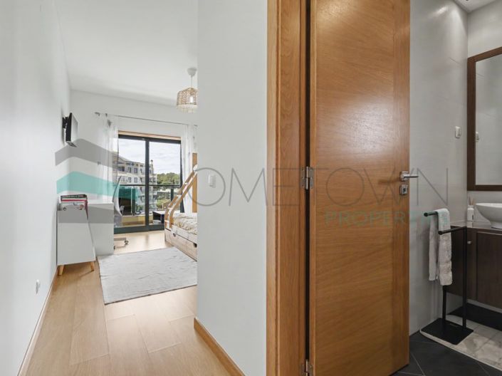 Image No.17-3 Bed Apartment for sale