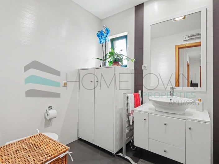 Image No.21-3 Bed Apartment for sale