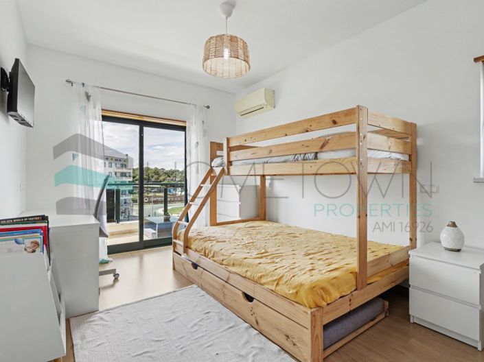 Image No.23-3 Bed Apartment for sale
