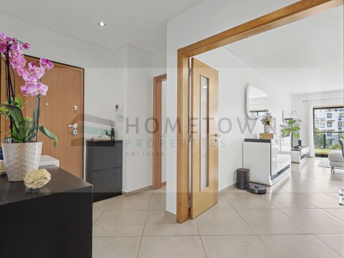 Image No.6-3 Bed Apartment for sale