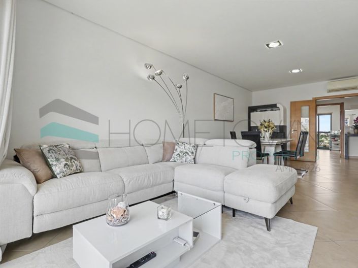 Image No.11-3 Bed Apartment for sale