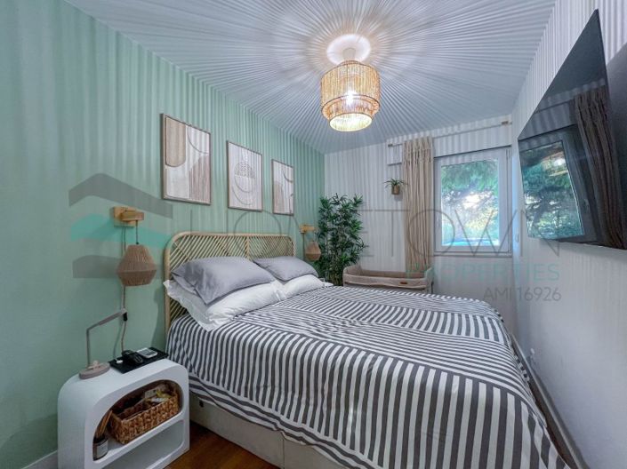 Image No.21-3 Bed Apartment for sale