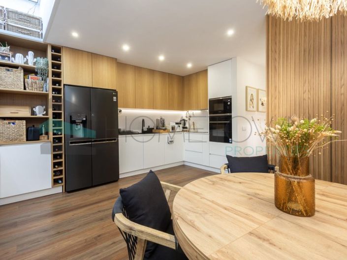 Image No.3-3 Bed Apartment for sale