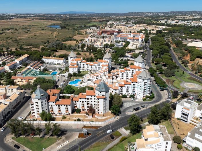 Image No.17-2 Bed Apartment for sale