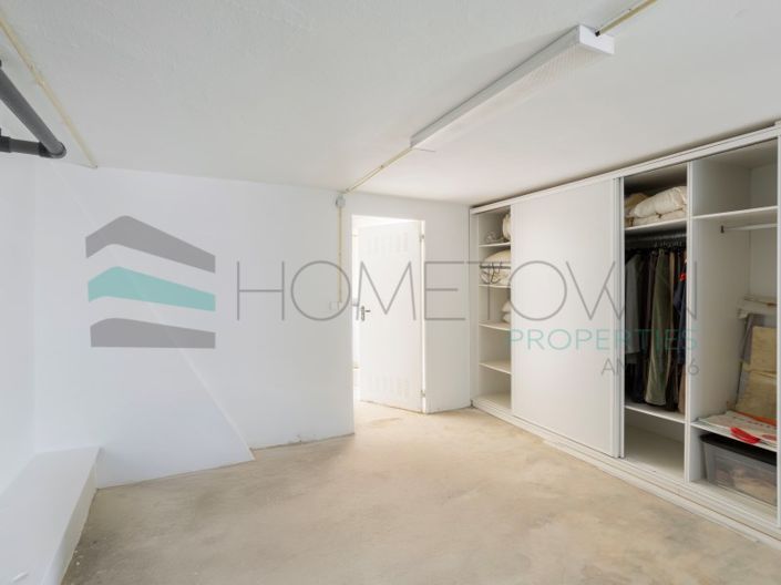 Image No.29-4 Bed House for sale