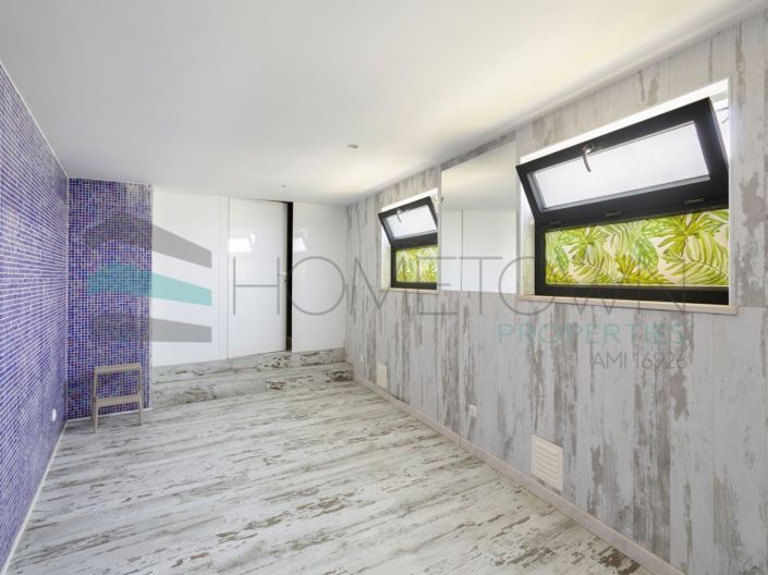 Image No.31-4 Bed House for sale