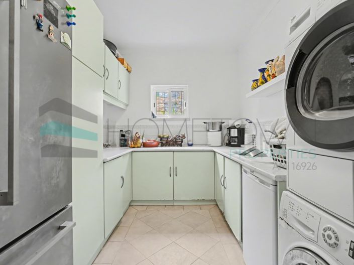 Image No.14-4 Bed House for sale