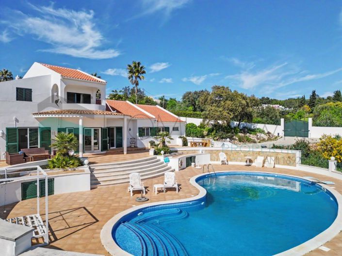 Image No.35-4 Bed House for sale