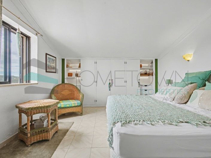 Image No.36-4 Bed House for sale