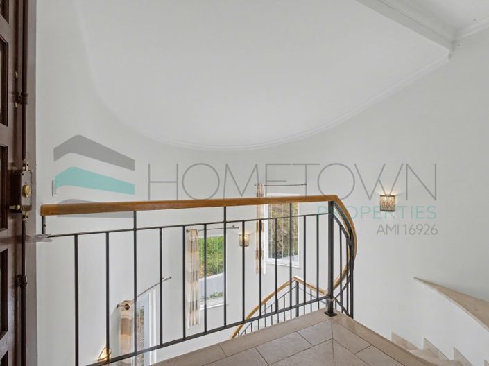 Image No.51-4 Bed House for sale