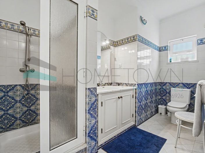 Image No.56-4 Bed House for sale