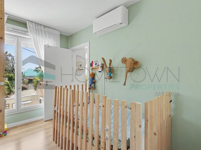 Image No.14-3 Bed House for sale
