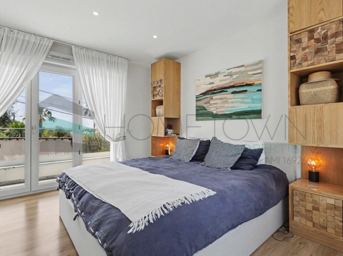 Image No.18-3 Bed House for sale
