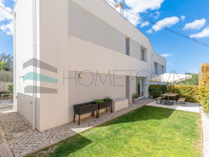 Image No.19-3 Bed House for sale