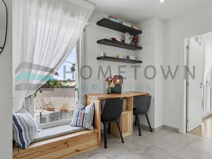 Image No.19-3 Bed House for sale