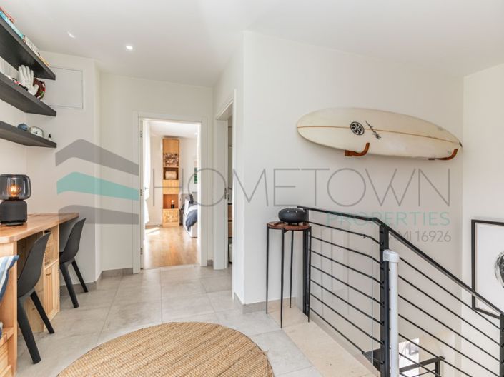 Image No.8-3 Bed House for sale